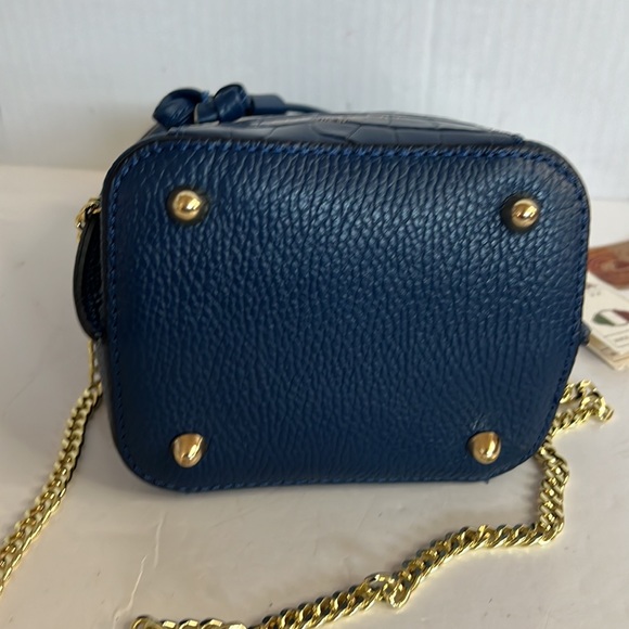 Anna Paola Bags Nwt Anna Paola Art Emy Italian Leather Bucket Bag